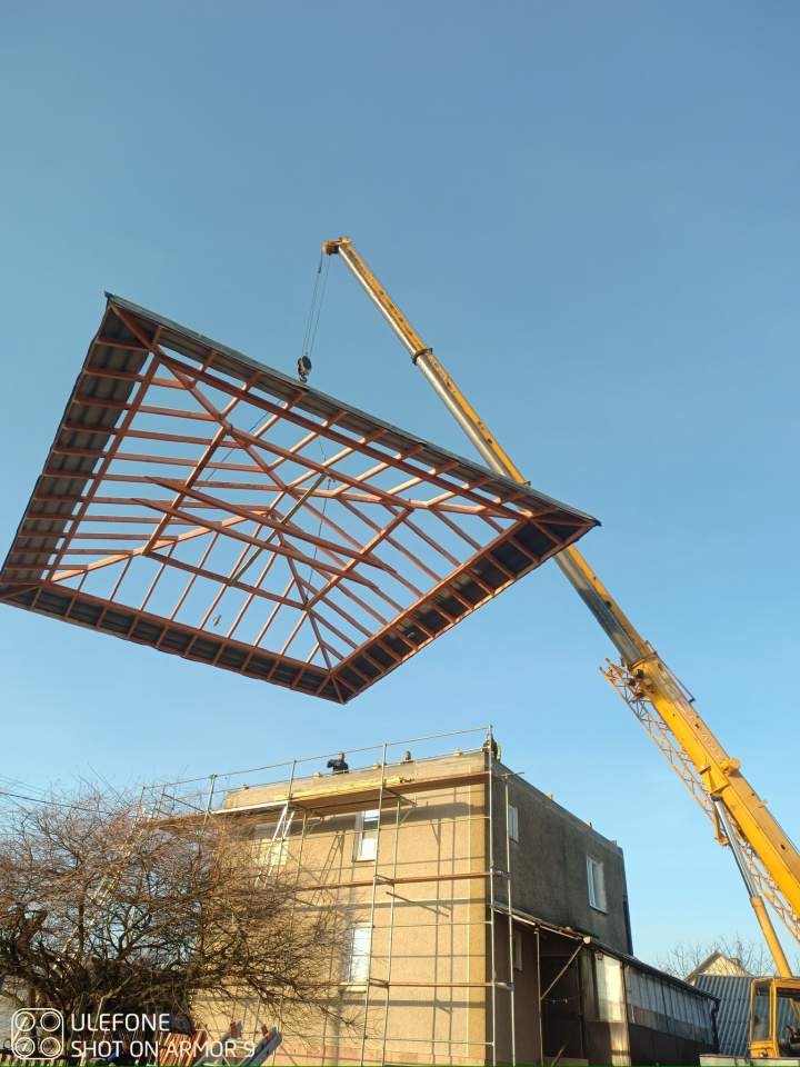 wynajem dźwigów, dźwigi samochodowe