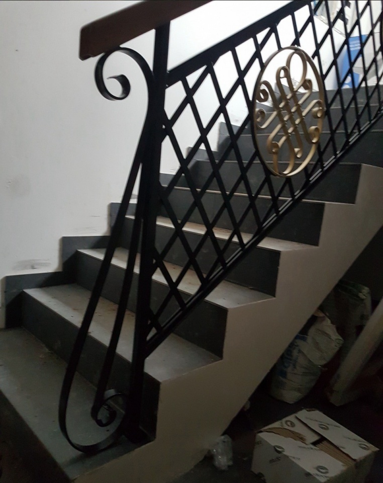 usługi ślusarskie, spawanie, balustrady