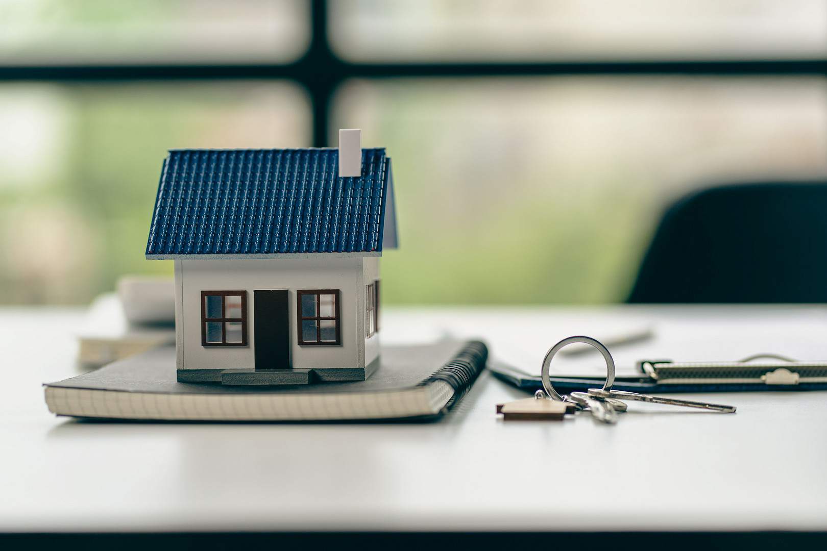 sprzedaż nieruchomości