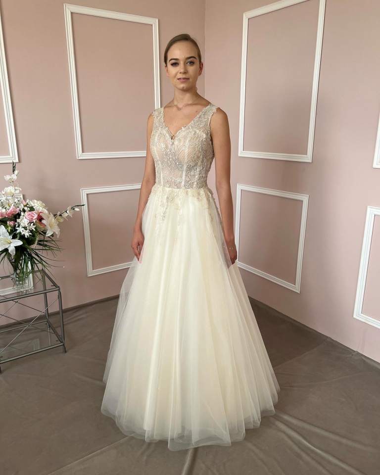 suknie ślubne w kształcie litery a