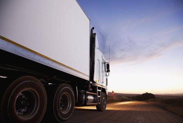 Agencje i składy celne