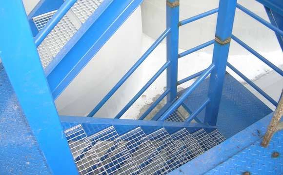 konstrukcja schodów stalowych