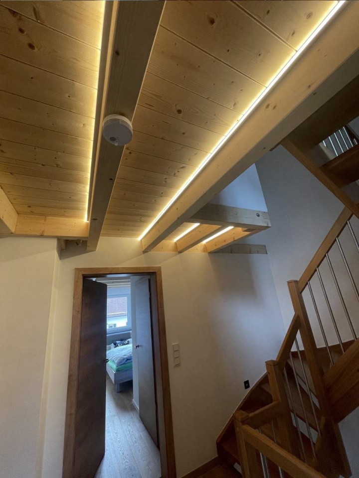 montaż oświetlenia