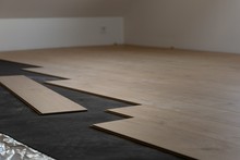 układanie wykładzin