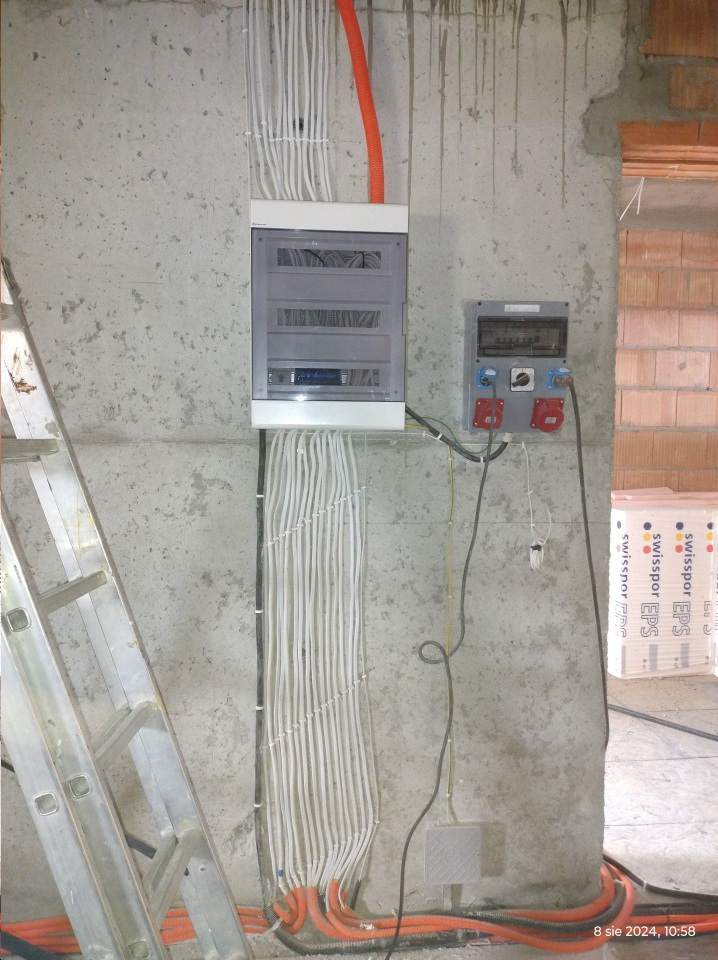 montaż, serwis instalacji elektrycznych