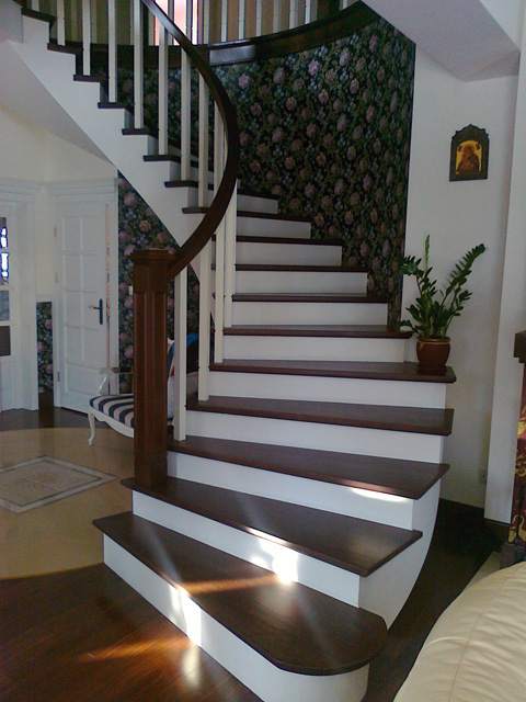 dachy, dachy i rynny, usługi dekarskie, dachówka, domy drewniane, stolarz, stolarstwo