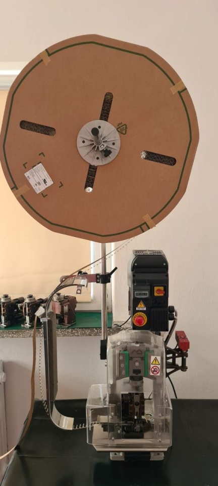 zakuwanie końcówek