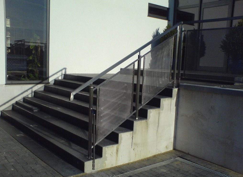 balustrady ze stali nierdzewnej