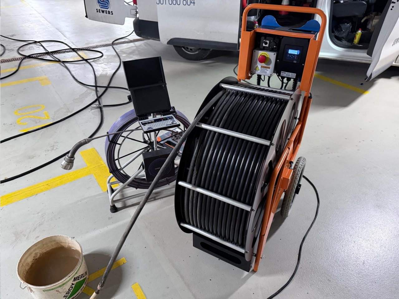 urządzenie do frezowania rur od środka bezwykopowego