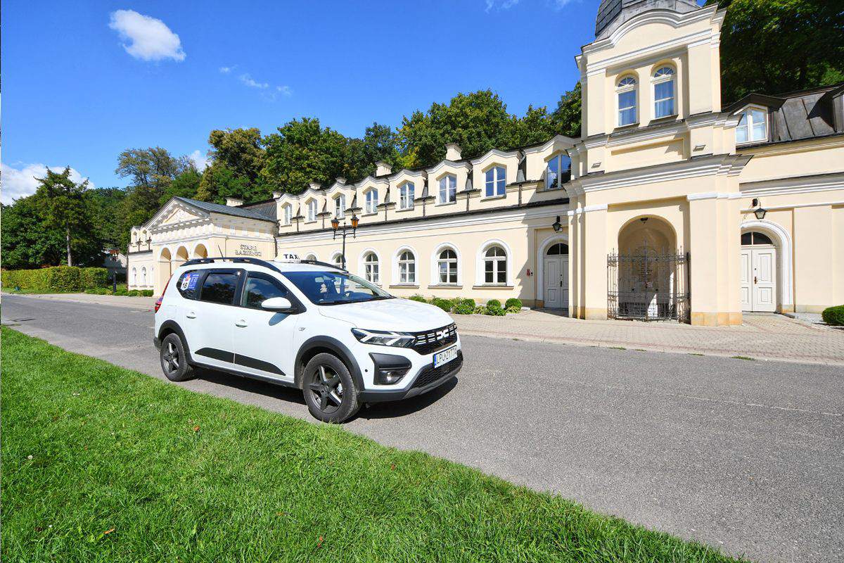 taksówka, przewóz osób, kurs na zamówienie, taxi na zamówienie