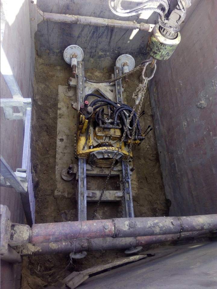 Wiertnica sterowana teleoptycznie