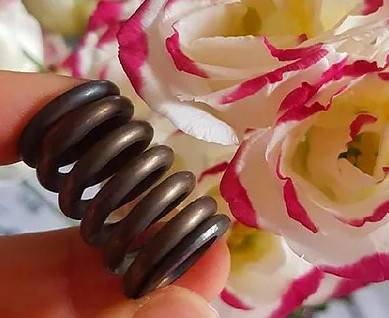 sprężyna naciągowa