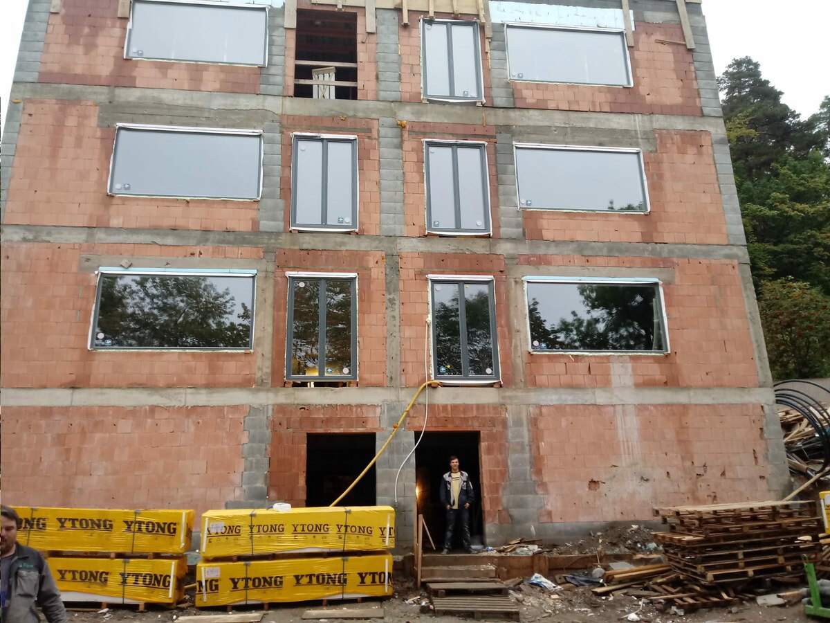 montaż okien, instalacja okien dachowych, okna pvc montaż