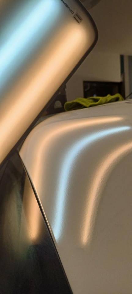 wgniecenie w karoserii