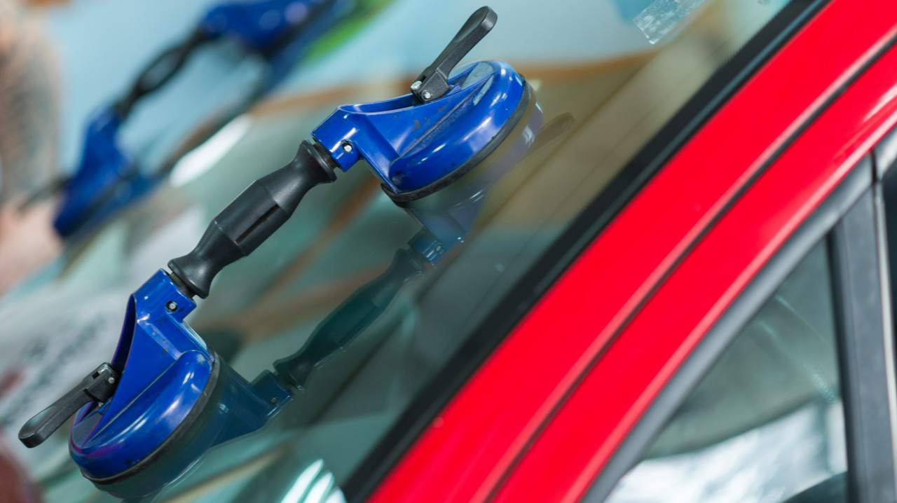 montaż szyb samochodowych