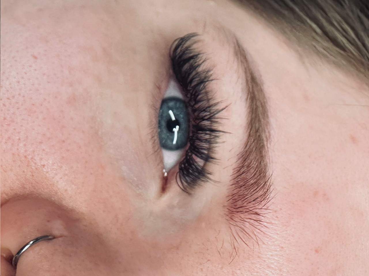 henna, przedłużanie rzęs