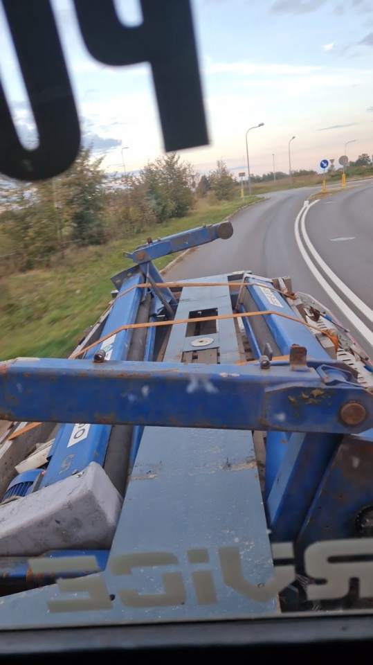 holowanie i pomoc drogowa, całodobowa pomoc drogowa