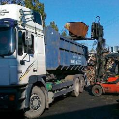 samochód ciężarowy