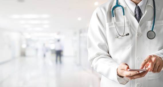 ginekolog, gabinet ginekologiczny, lekarz ginekolog, badania usg, usg tarczycy,