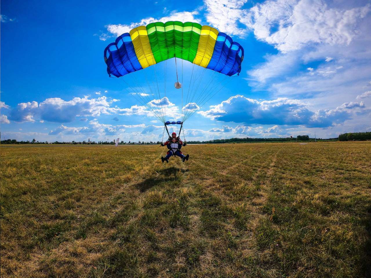 skok na spadochronie