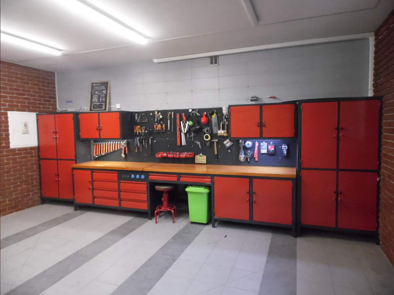 meble do warsztatu ślusarskiego