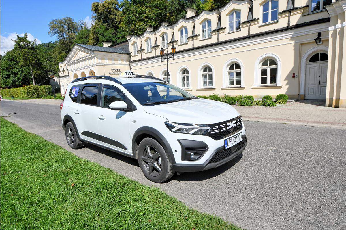 taksówka, przewóz osób, kurs na zamówienie, taxi na zamówienie