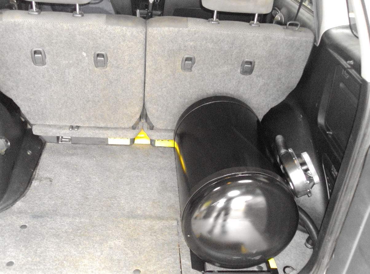 montaż haków holowniczych