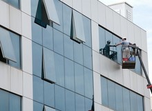 mycie okien i elewacji