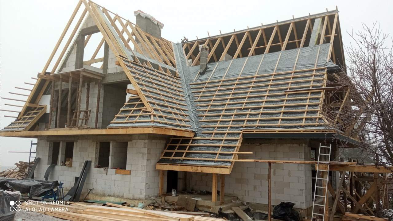 profesjonalne usługi budowlane, budowa domów od podstaw, usługi remontowo-budowlane