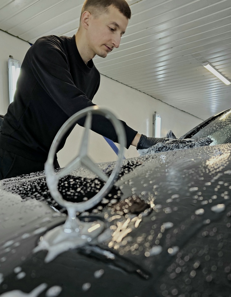 oczyszczanie lakieru, detailingowe mycie