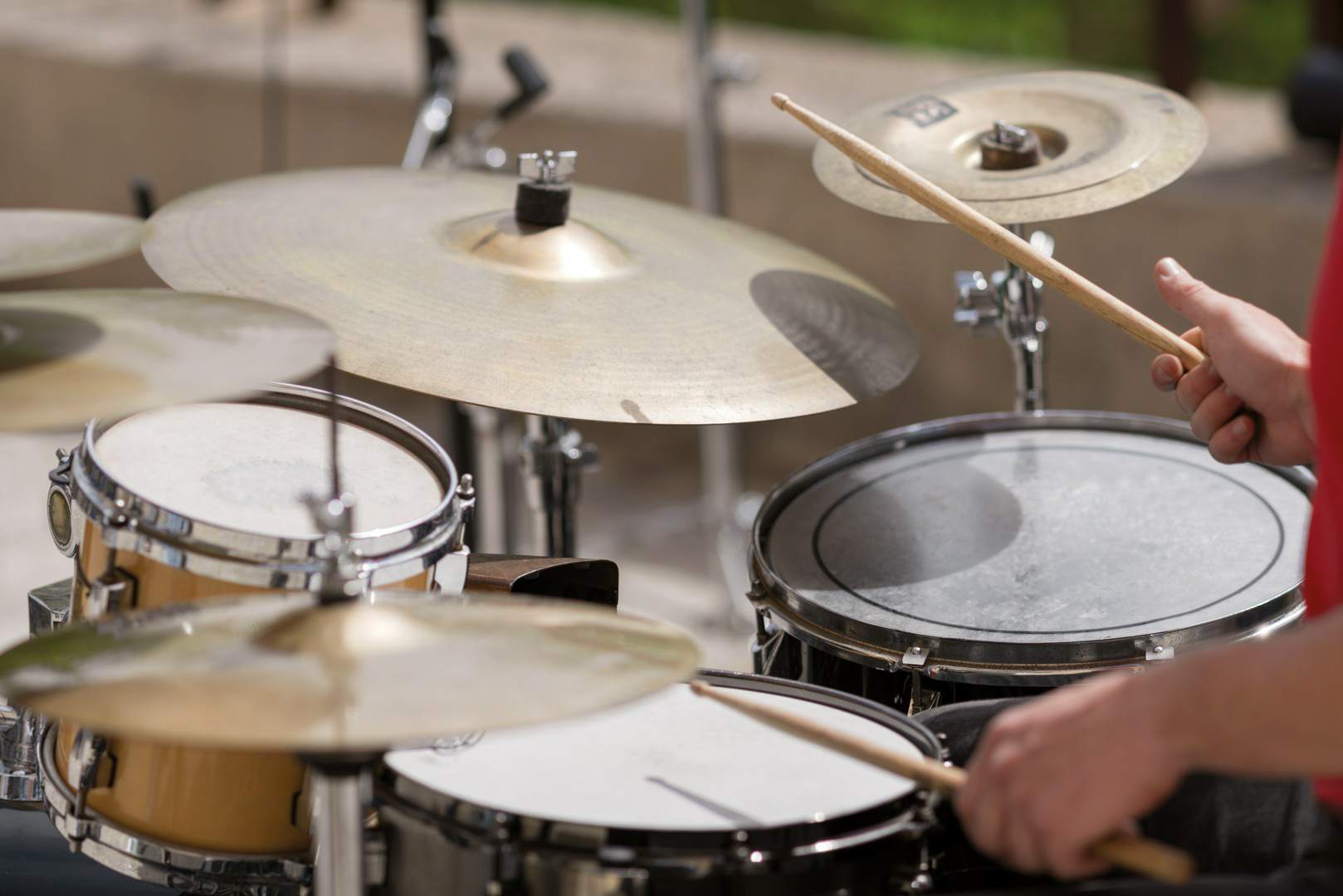 Rudolf Lewandowski Wytwarzanie Instrumentów Perkusyjnych naprawa perkusji