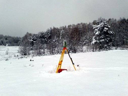 wykonywanie pomiarów geodezyjnych