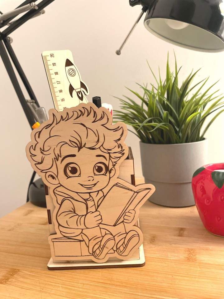 rękodzieło z drewna, sklejka grawerowana, wyroby artystyczne z drewna