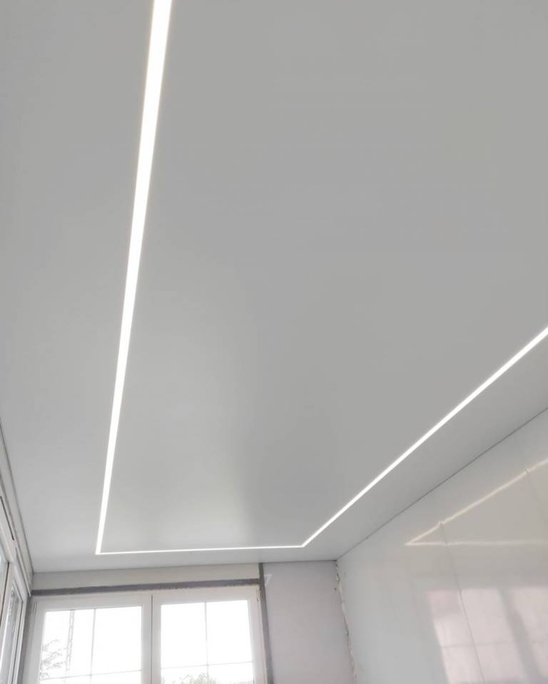 ile kosztuje sufit napinany