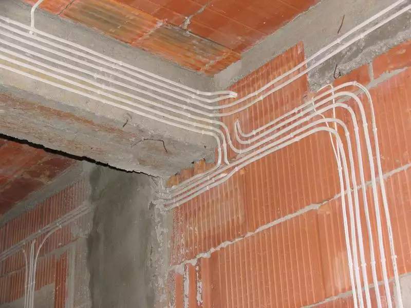 instalacje elektryczne