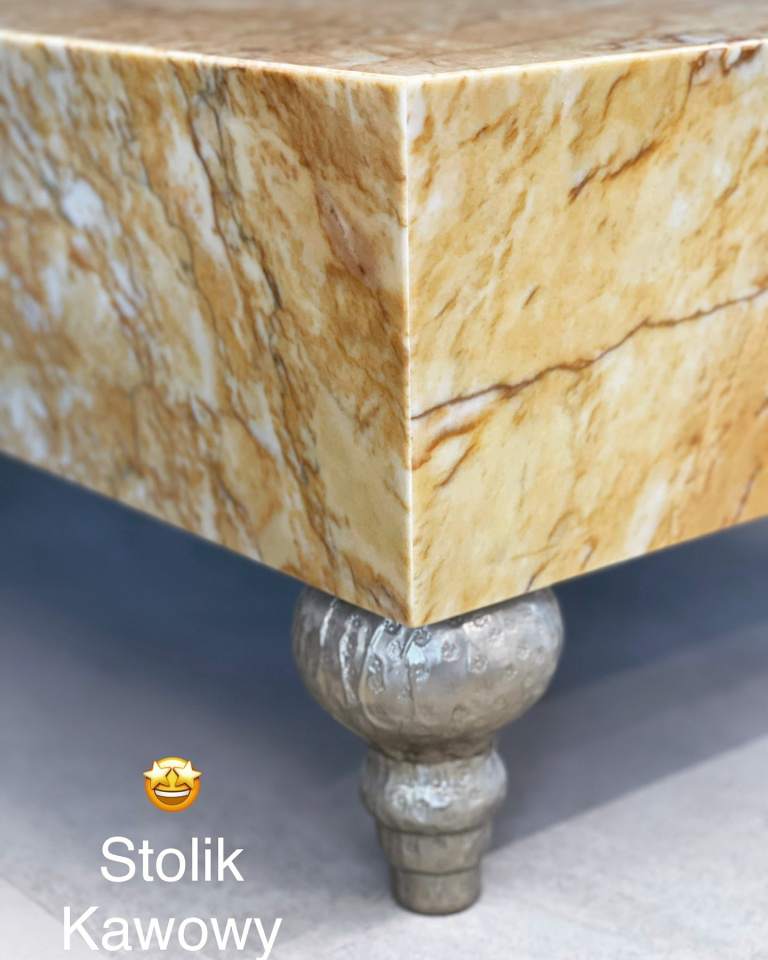 kamienny stolik kawowy