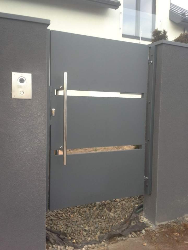 furtka ze stali nierdzewnej