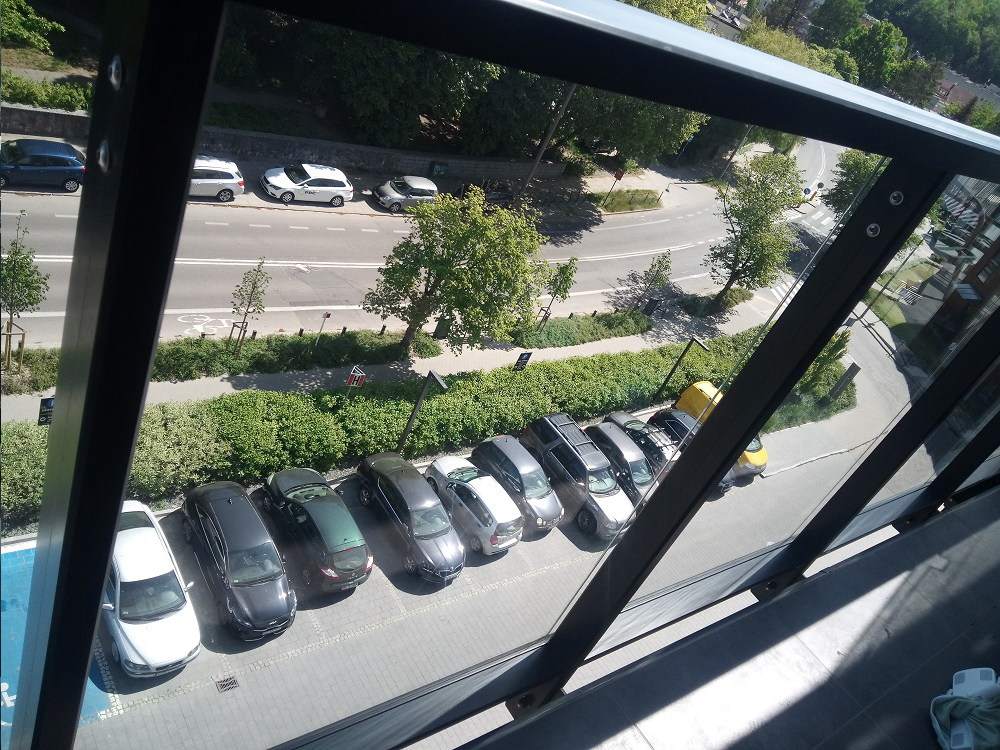 mycie okien w biurach