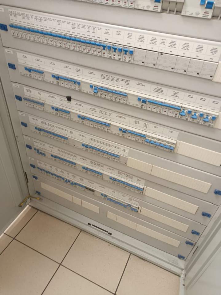 instalacje elektryczne