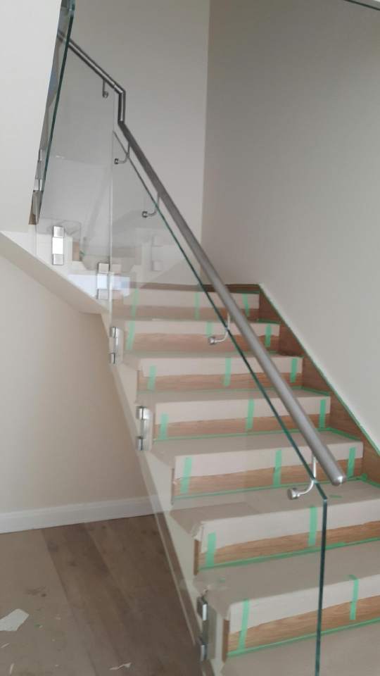 schody ze stali kwasoodpornej