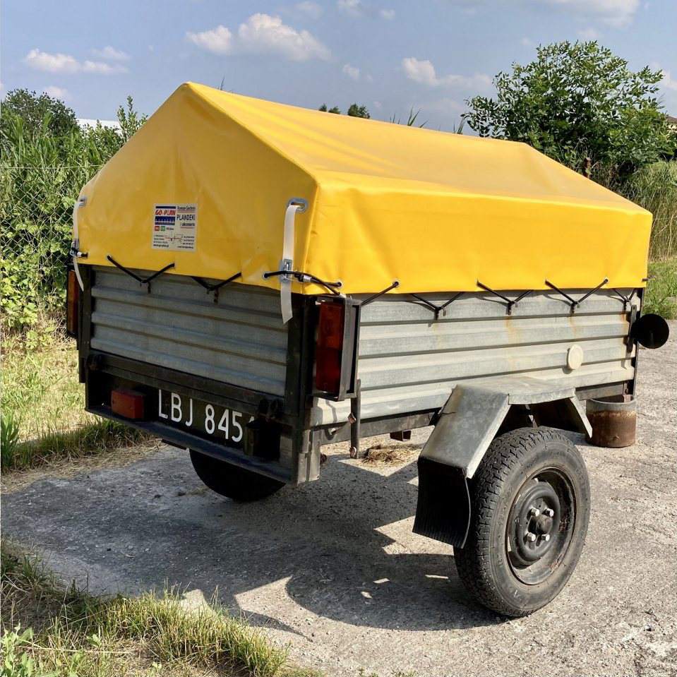 plandeki na przyczepę