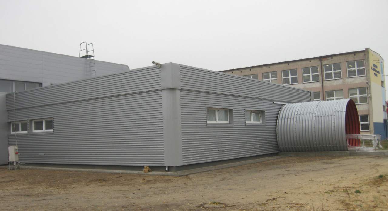 obiekty z płyt warstwowych na zamówienie