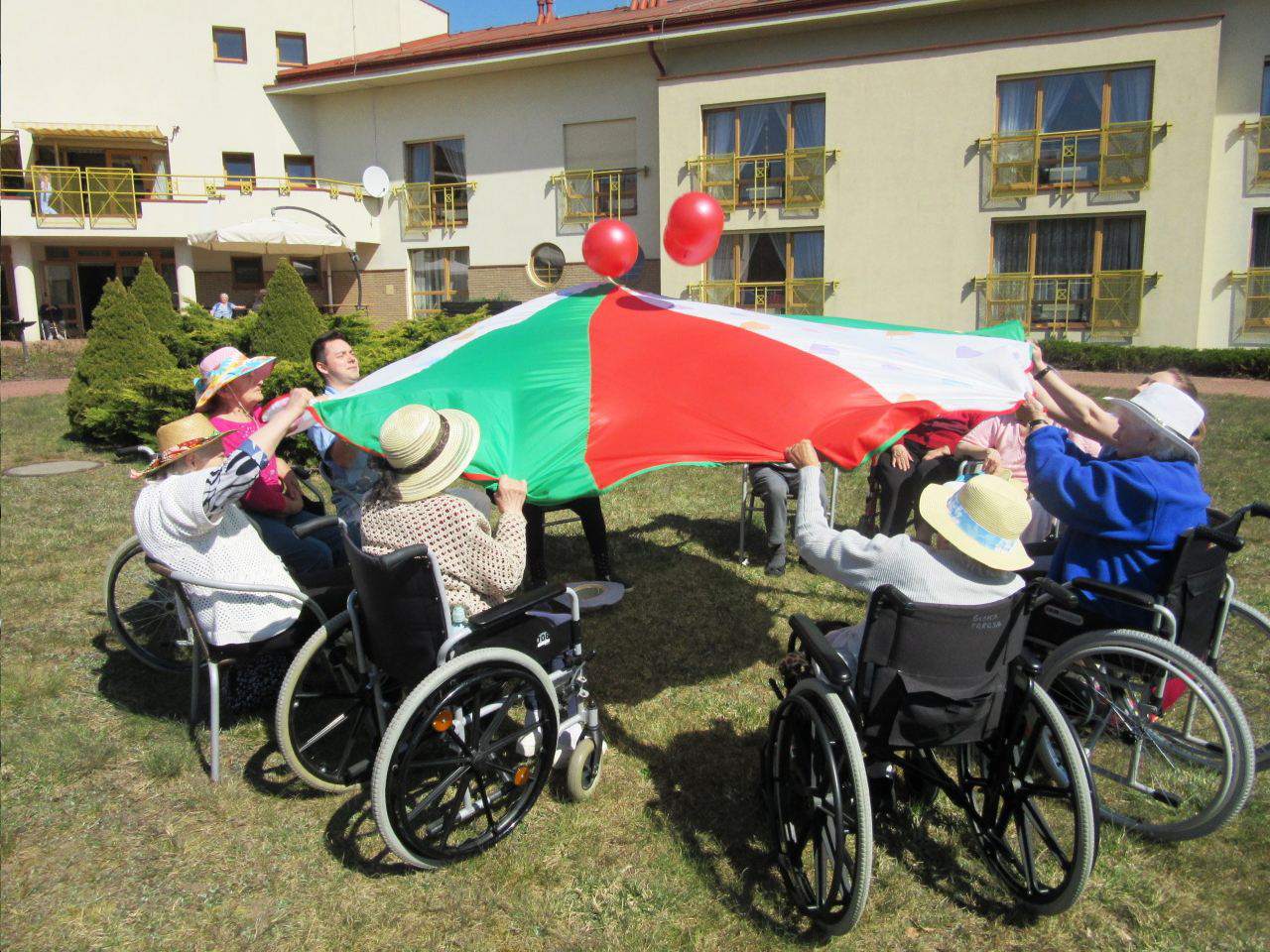 dom opieki dla osób starszych