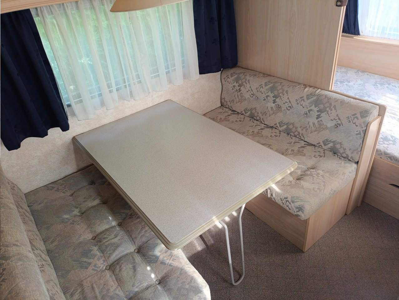 przyczepa campingowa