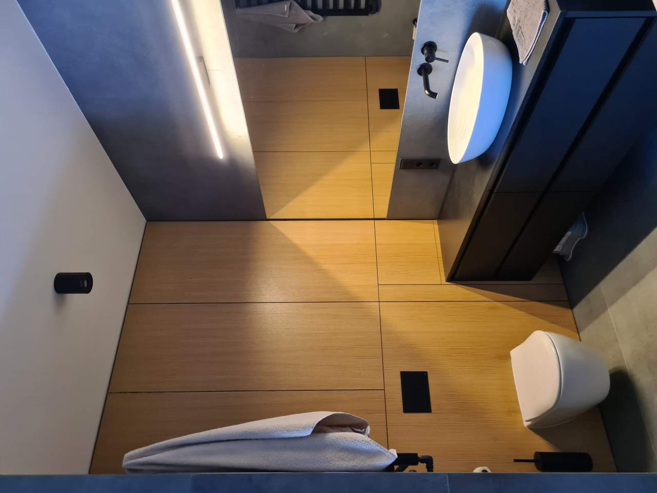 zabudowy łazienkowe