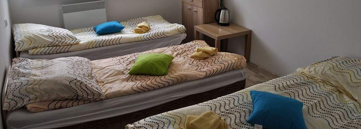 Hotel-Hostel Viola Police Tanie Noclegi