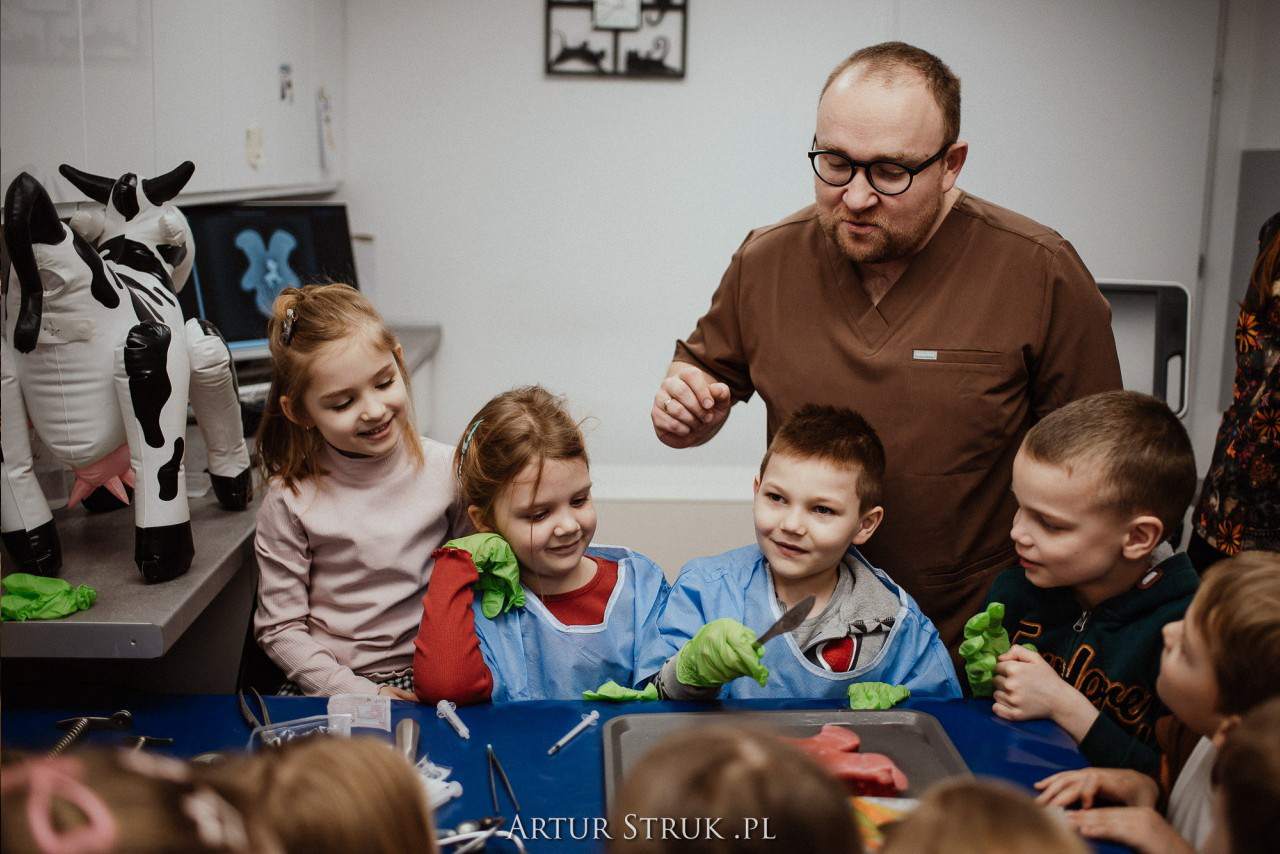 gabinet weterynaryjny, przychodnia weterynaryjna, weterynarz