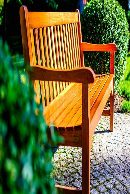 Drzewno wyroby z litego drewna