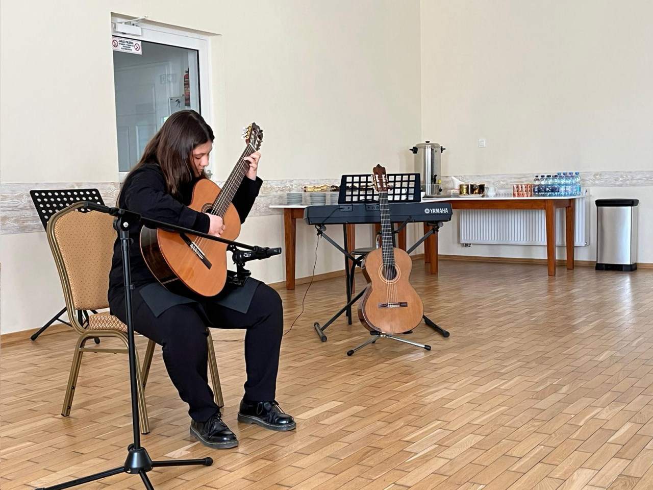 nauka gry na gitarze