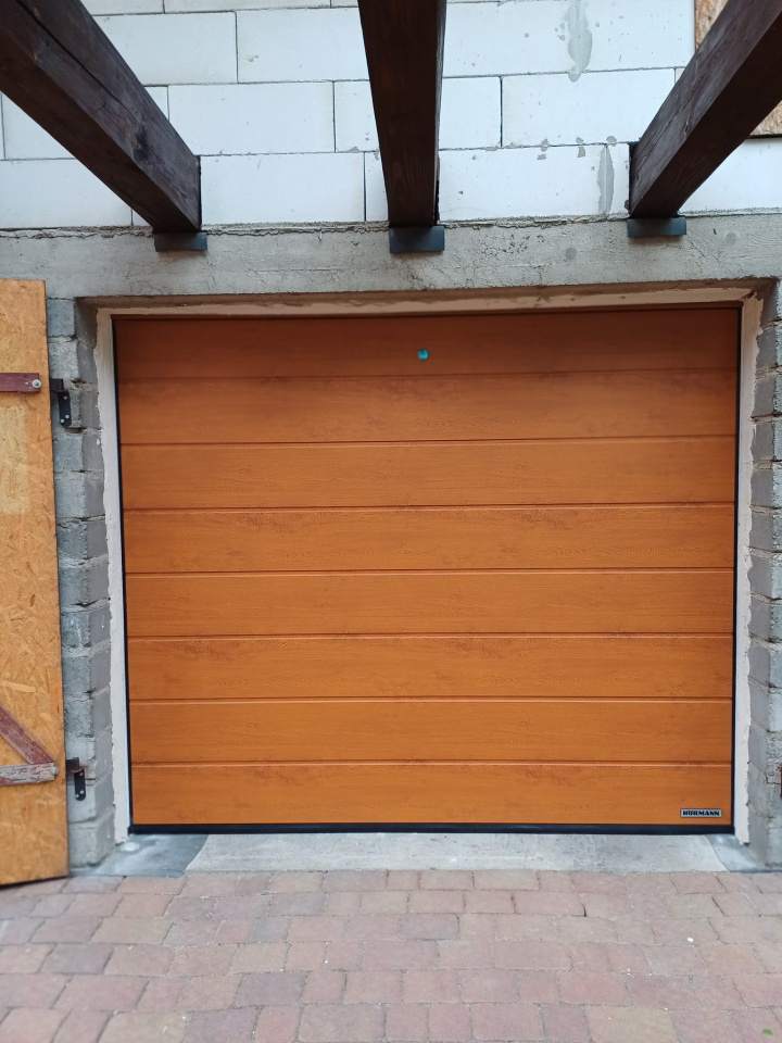 rolety montaż, sprzedaż żaluzji, moskitiery